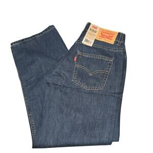 NWT Levi's 550 Relaxed Fit Tapered Leg jeans in a dark blue denim wash